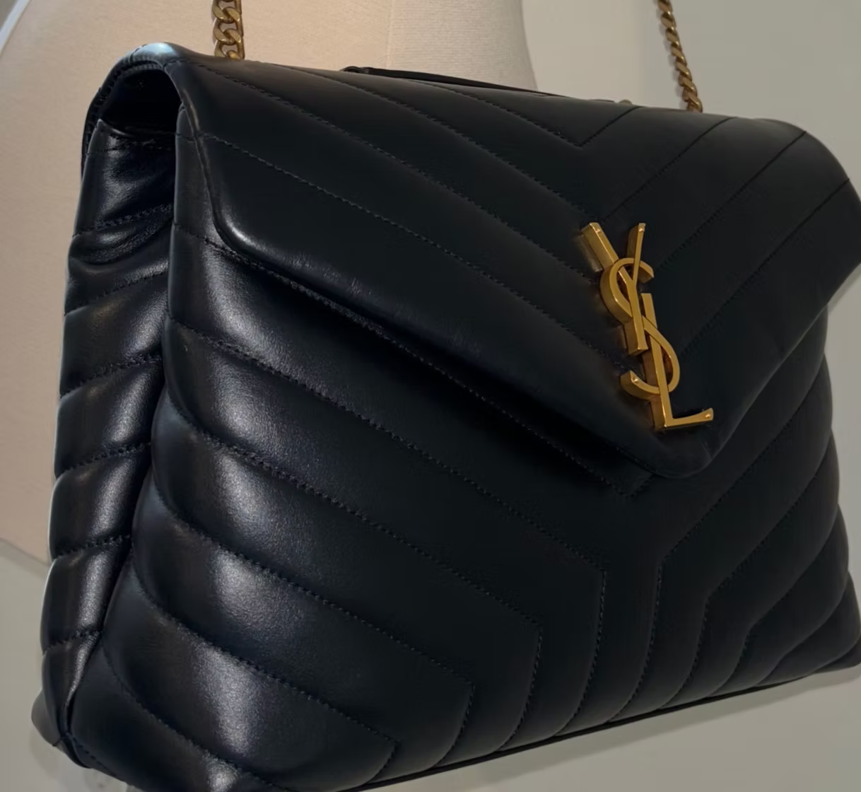 Saint Laurent Medium LouLou