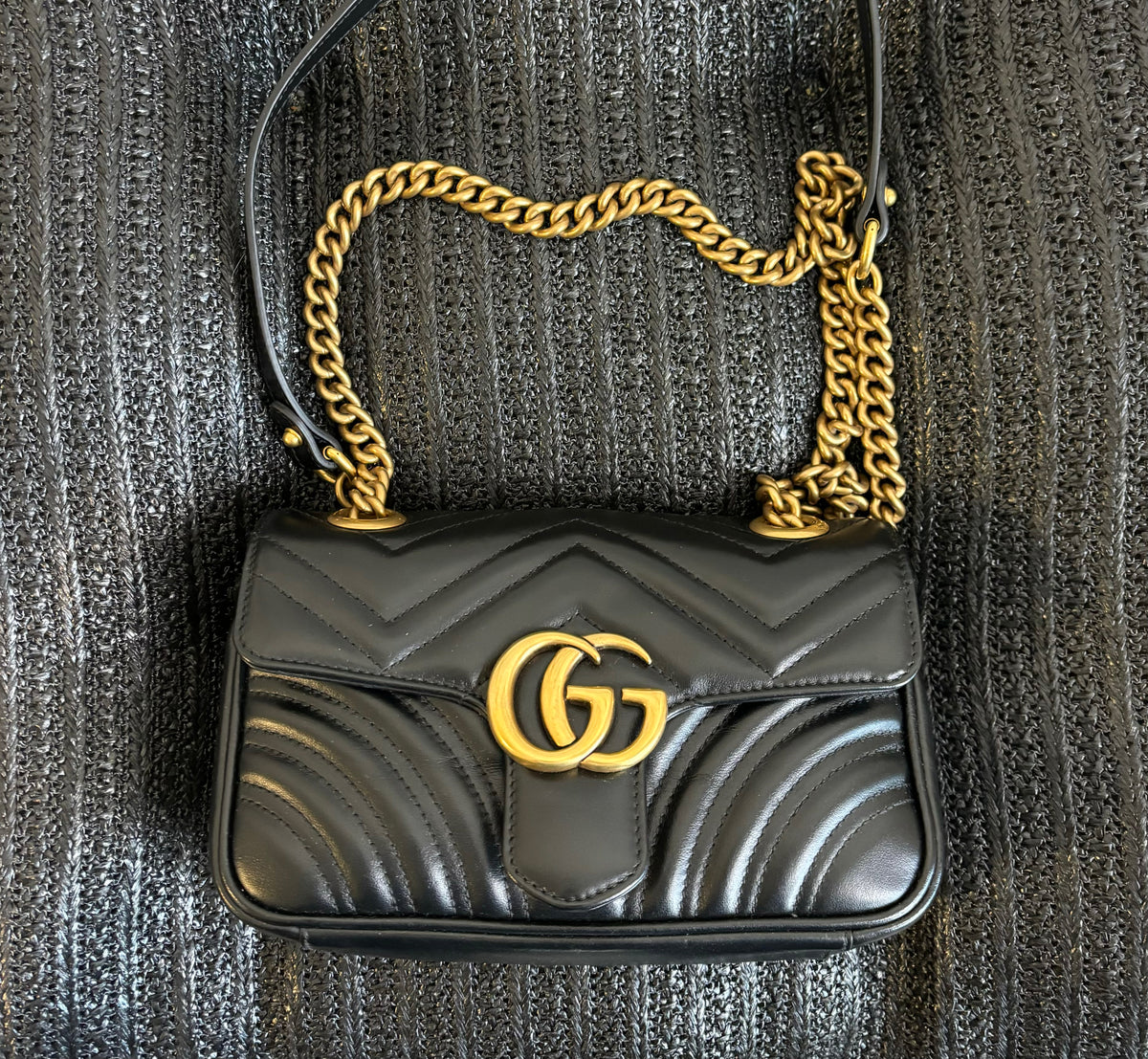 Gucci GG Marmont Mini Shoulder Bag