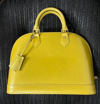 Louis Vuitton Alma PM Image 0