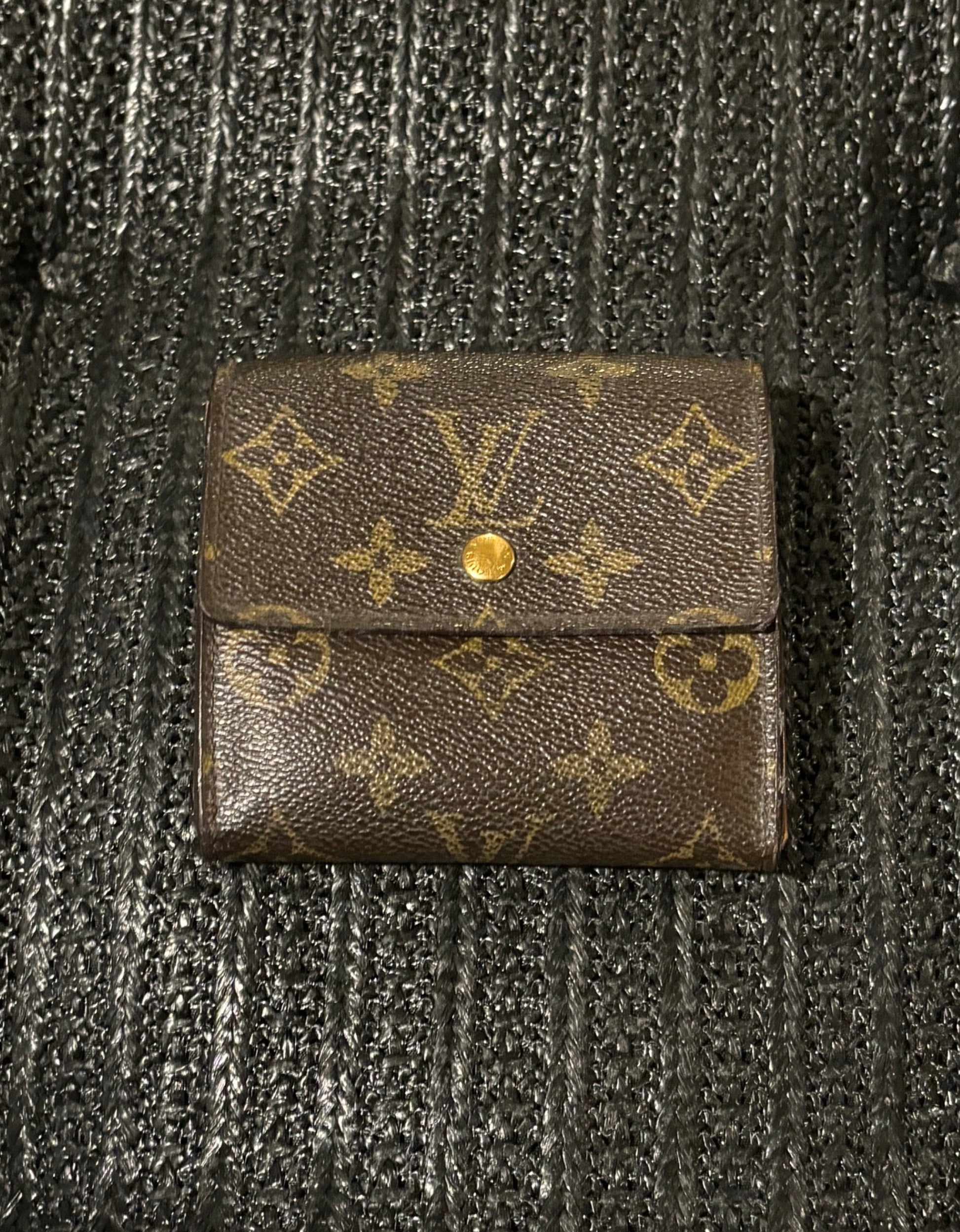 Louis Vuitton Elise Wallet Image 0