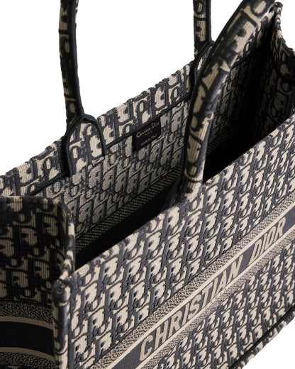 DIOR Large Book Tote Oblique Embroidery | Ecru/Blue