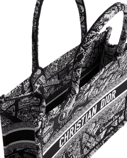 DIOR Medium Book Tote Plan de Paris Embroidery | Black/White